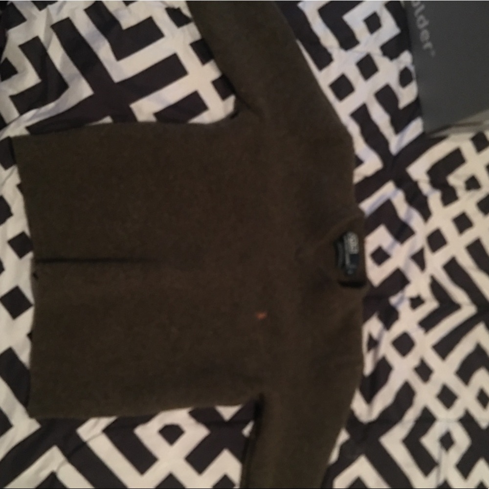 Polo sweater